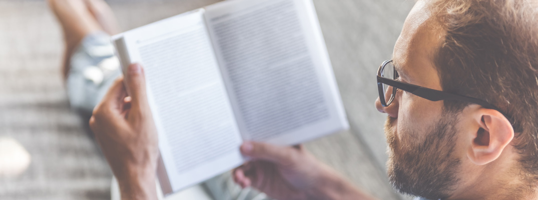 Occhiali da lettura uomo: i migliori modelli per il 2021 | GrandVision