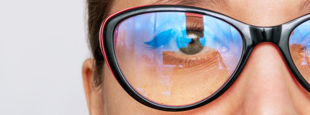 Stare troppe ore al PC fa male agli occhi? | GrandVision